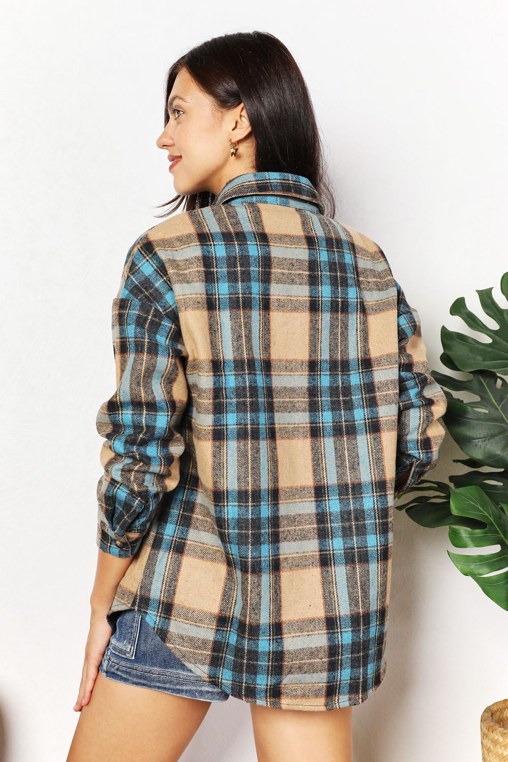 Plaid Curved Jacket with Breast Pockets