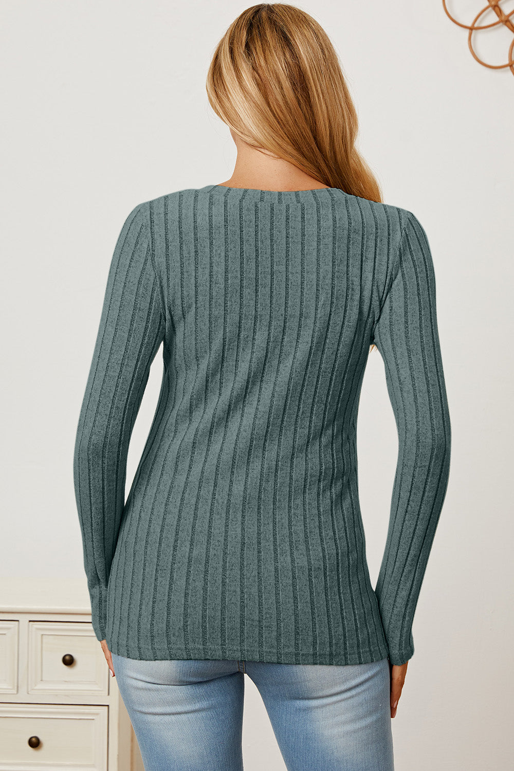 Ribbed V-Neck Long Sleeve Tee